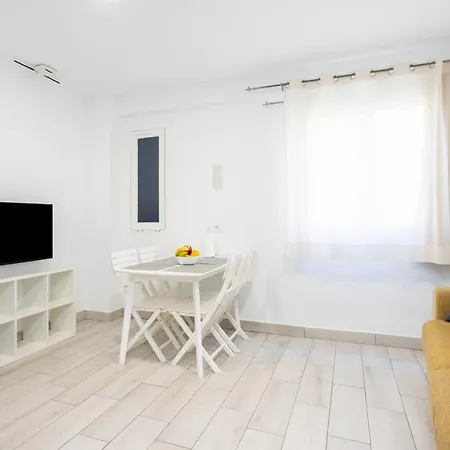Home2book Cozy Cruz Urban Center *