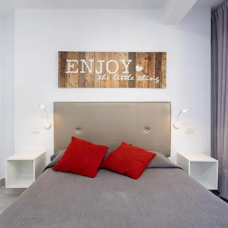 Home2book Cozy Cruz Urban Center *